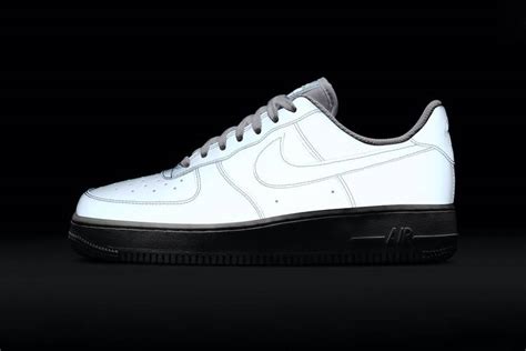 nike air force 1 leuchten|nike air force 1 dunkelleuchtend.